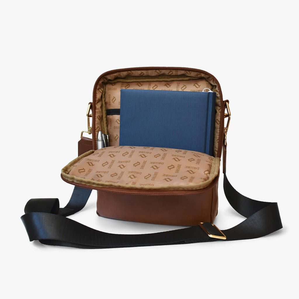 HOLIDAY 4-in-1 Convertible Bag – Crossbody, Backpack, Duffle & Mini Pack