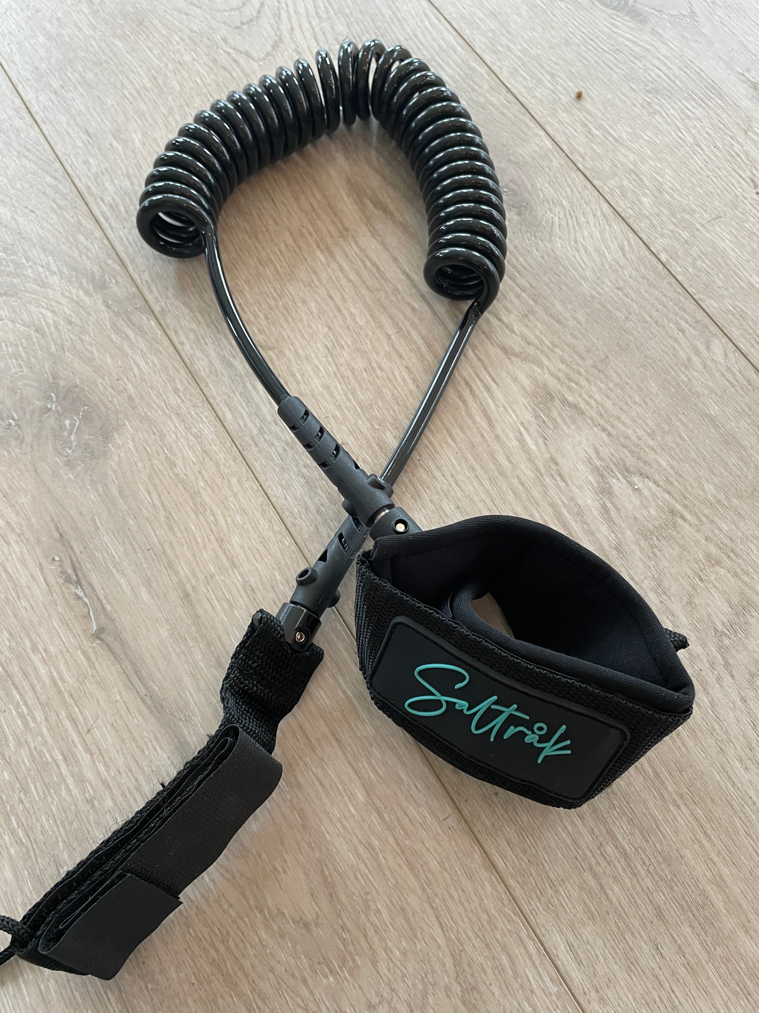 Leash